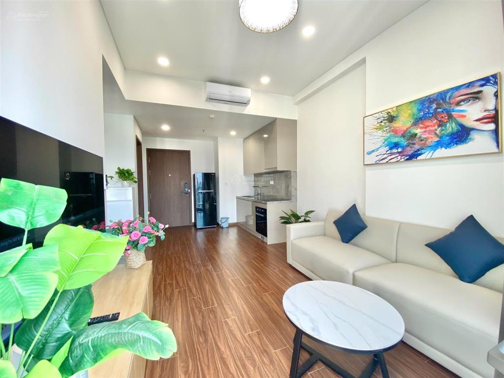 Bán gấp 1n + 43m2 full nt, sẵn sổ, giá 3,5 tỷ toà h1 masteri vinhomes ocean park gia lâm