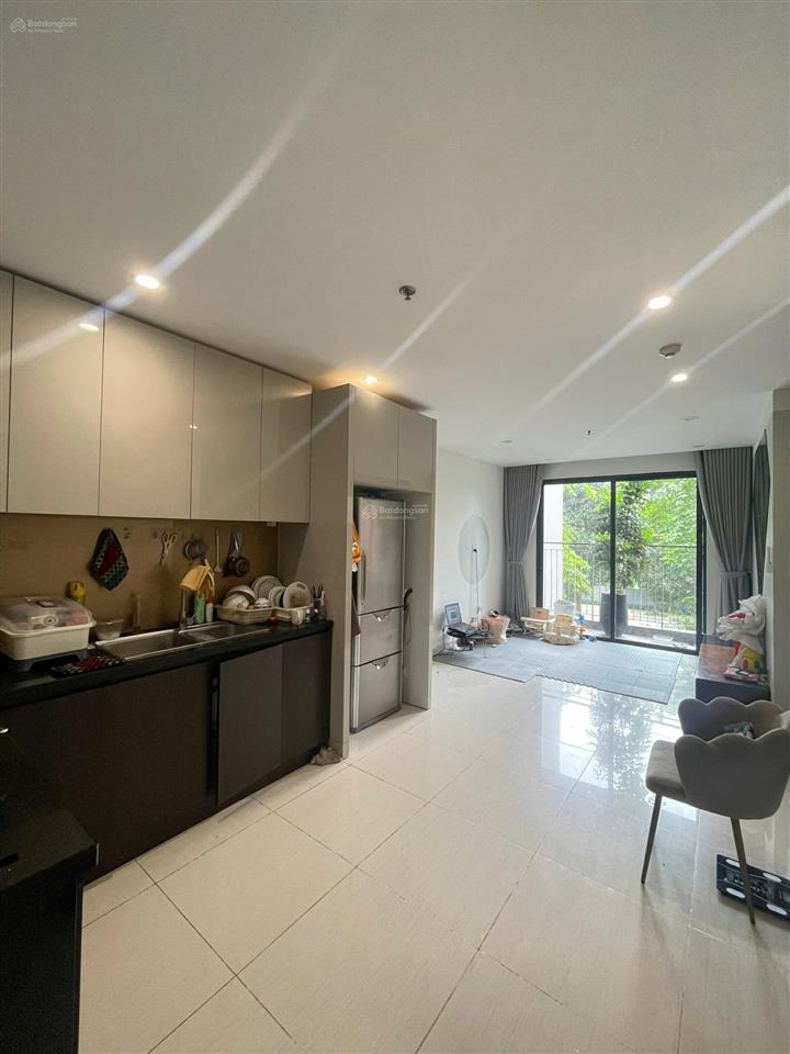 Chủ ngộp bank bán gấp căn 2n1w 55m giá chỉ 3,280 tỷ, sẵn sổ, toà s2.07 vinhomes ocean park gia lâm