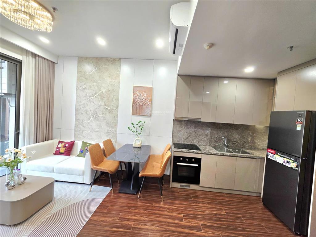 Bán gấp 1n+43m view maibu giá chỉ 3,570 tỷ full nt đẹp, sẵn sổ, toà h2 masteri vinhomes ocp gia lâm