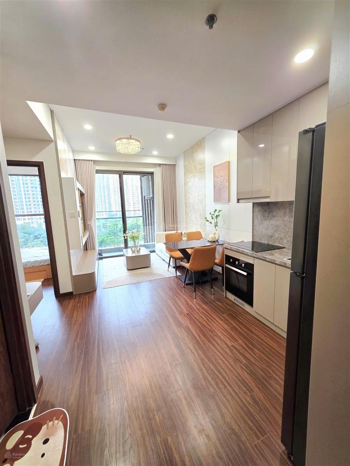 Bán gấp 1n+43m view maibu giá chỉ 3,570 tỷ full nt đẹp, sẵn sổ, toà h2 masteri vinhomes ocp gia lâm
