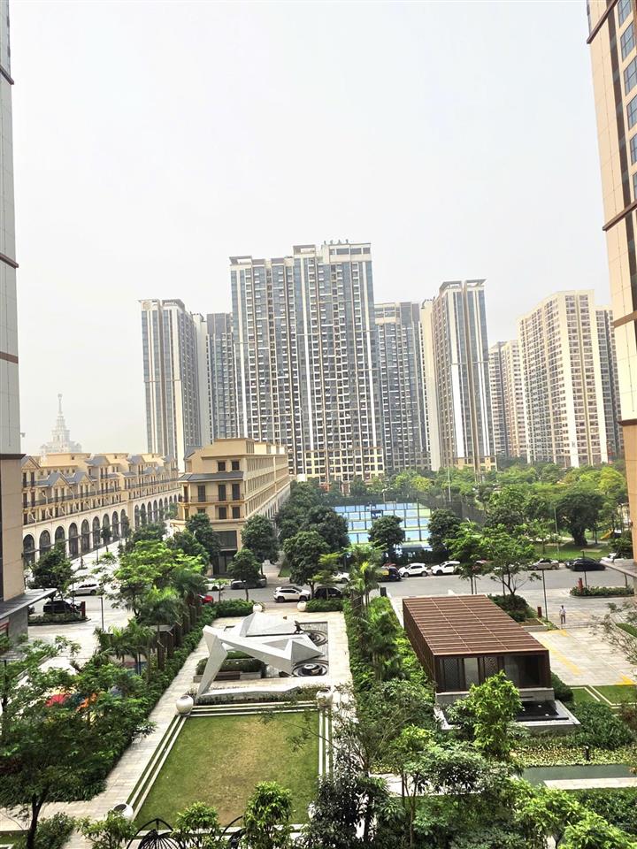 Bán gấp 1n+43m view maibu giá chỉ 3,570 tỷ full nt đẹp, sẵn sổ, toà h2 masteri vinhomes ocp gia lâm