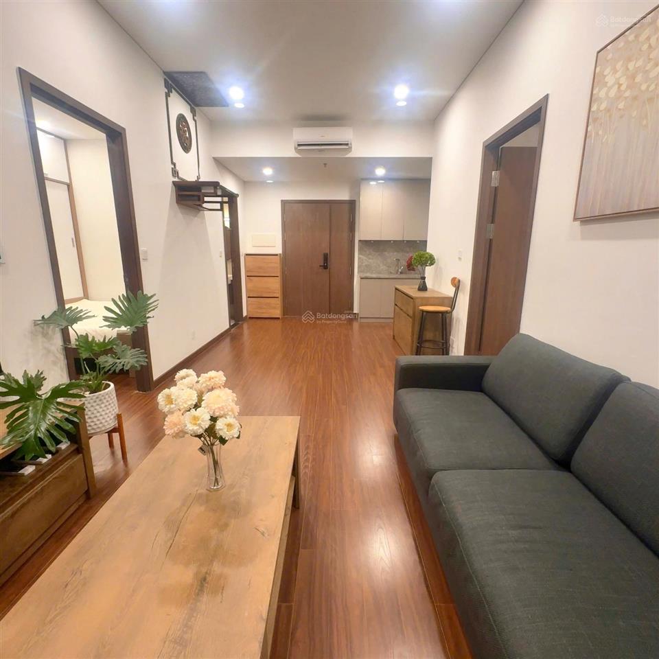 Bán gấp 2n2w 63m giá chỉ 5,150 tỷ , full nt, view thoáng tầng trung toà m1 masteri vinhomes ocp1
