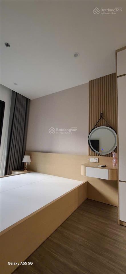 Bán gấp studio toà p4 giá 2,1 tỷ full nt, sẵn sổ, toà p4 pavilon vinhomes ocean park gia lâm