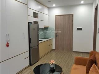 Bán gấp studio toà p4 giá 2,1 tỷ full nt, sẵn sổ, toà p4 pavilon vinhomes ocean park gia lâm