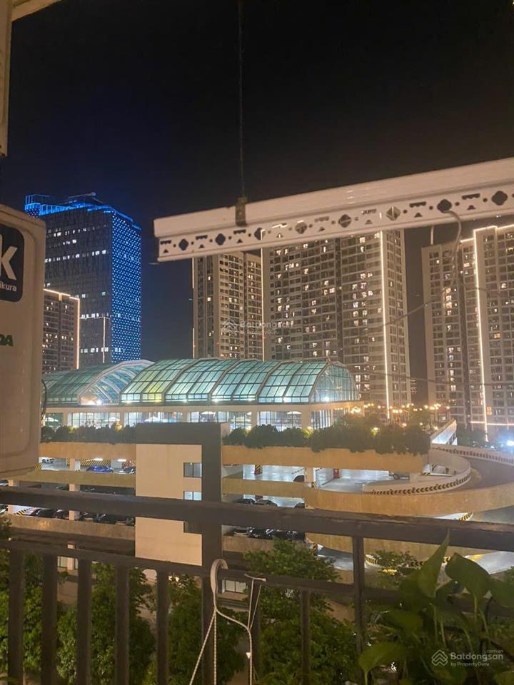 Bán lỗ 1n+43m giá 2,55 tỷ full nt, sẵn sổ, view thoáng tòa s2 vinhomes ocean park gia lâm