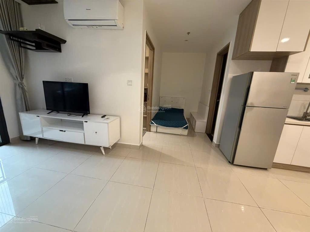 Bán gấp 1n+43m giá chỉ 2,5 tỷ full nt tầng trung, sẵn sổ, toà s2.08 vinhomes ocean park gia lâm