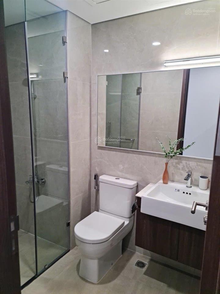 Bán gấp studio full nt đẹp giá chỉ 1,95 tỷ, tầng trung toà m2 masteri vinhomes ocean park gia lâm