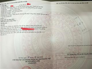 Đất trục chính giá rẻ hơn trong ngõ