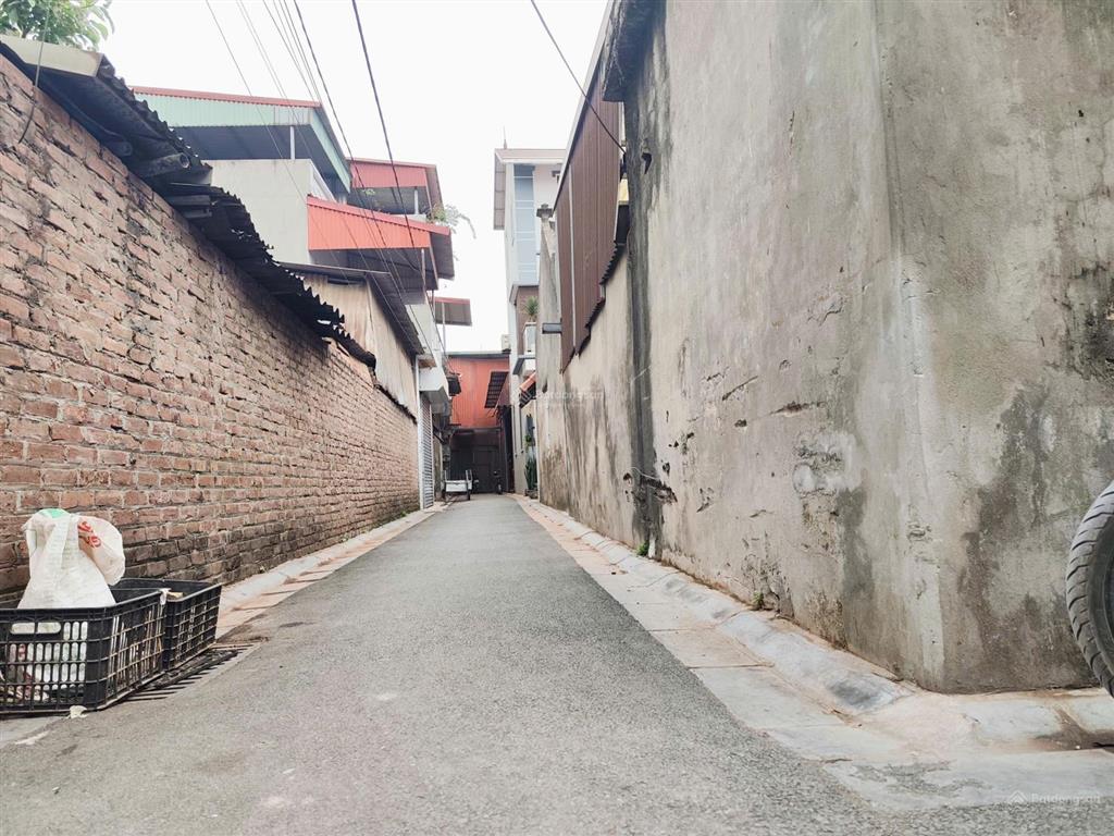 Hàng hiếm tại hà phong thư lâm | nhà 2 tầng ô tô vào tận đất