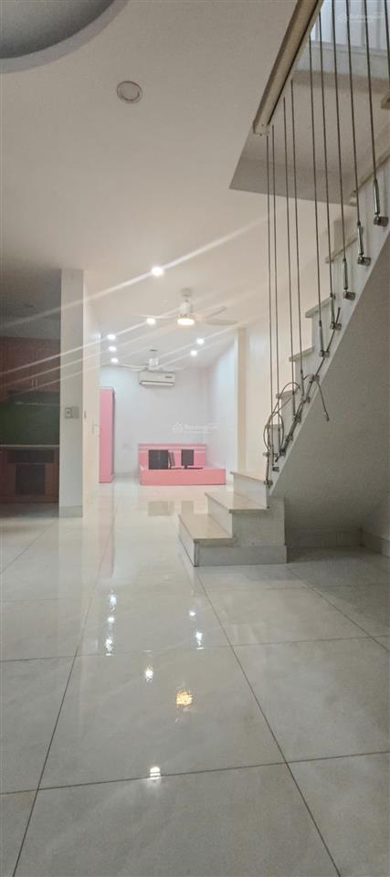 Nhà đẹp lỗ giao  xách vali về ở ngay