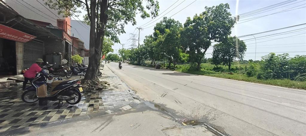 Giá tham khảo tốt trong khu vực chủ cần tiền bán gấp trục chính kinh doanh đình tràng  thư lâm