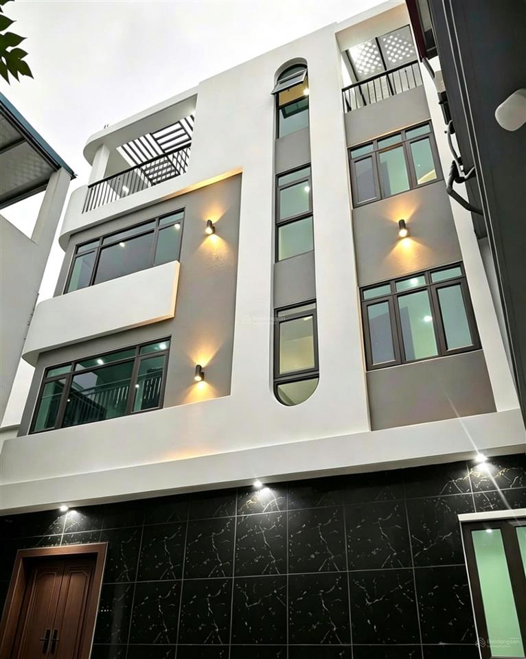 Cực hiếm nhà cổ loa chuẩn bị hoàn thiện bàn giao
