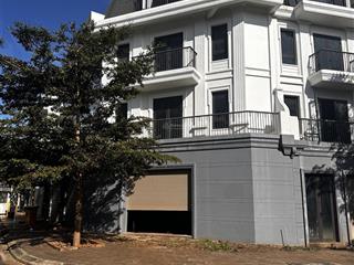 Nhà phố eco city premia 6x20, hướng đông nam. đối diện công viên, giá 7,5 tỷ