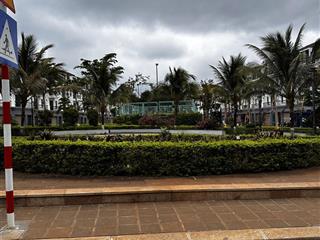 Hiếm có 1 căn nhà phố eco city premia, đối diện công viên nội khu. giá 7,5 tỷ. sổ sẵn