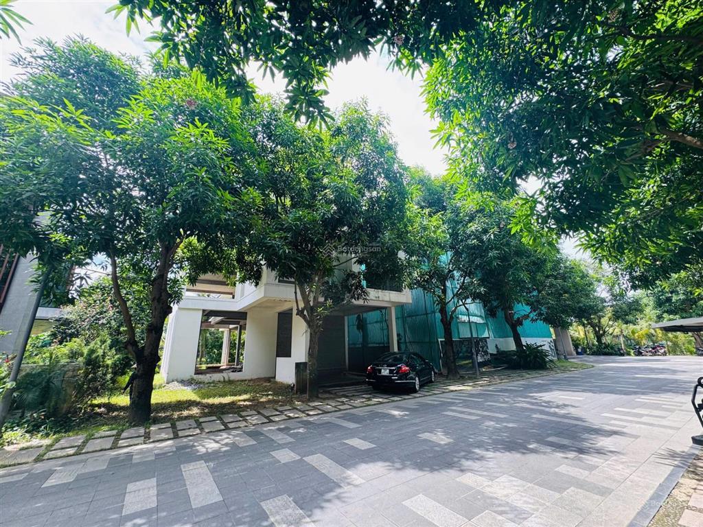 Chuyển nhượng gấp đơn lập biệt thự đảo ecopark vị trí siêu đẹp giá cực tốt