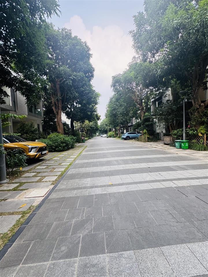 Bán nhà biệt thự ecopark grand  the island, 93 tỷ, 360m2, giá tốt, uy tín