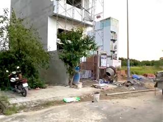 Cần tiền bán lỗ 200tr nền 105m2 đường 11c, giá 1tỷ750 sổ hồng công chứng trong ngày