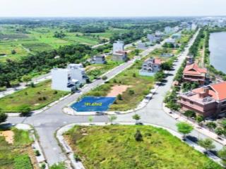 Chính chủ gửi bán nhanh lô góc 2 mặt tiền (12x16m) sổ hồng riêng giá 3tỷ680 thương lượng trực tiếp