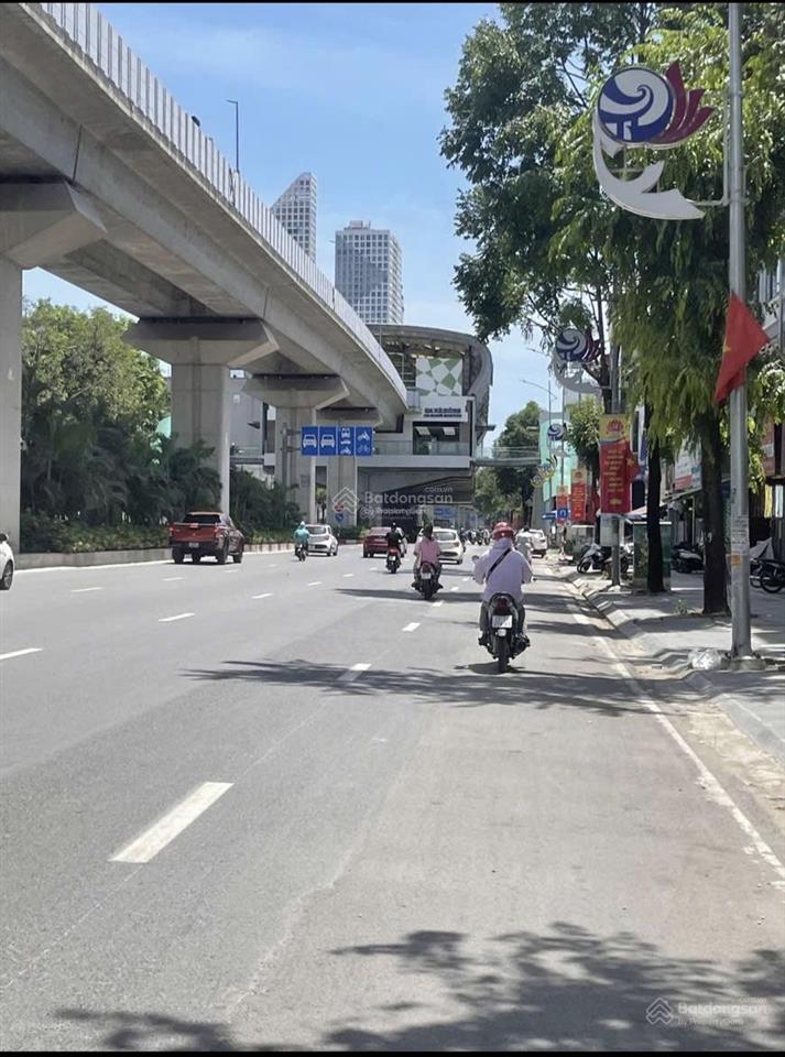 Bán nhà mặt phố quang trung hà đông, 38m2,5 tầng, thang máy, full nội thất, giá hơn 10 tỷ