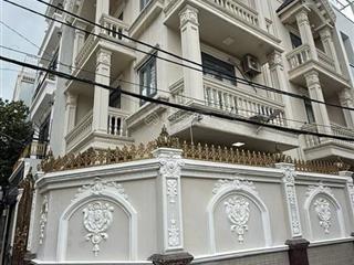 Nhà căn góc 2 mặt thoáng kế bên phú mỹ hưng 4 tầng 7x13m