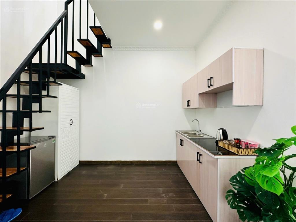 Cho thuê mini house cần thơ cao cấp  đủ nội thất/thang máy  ngay sân vận động