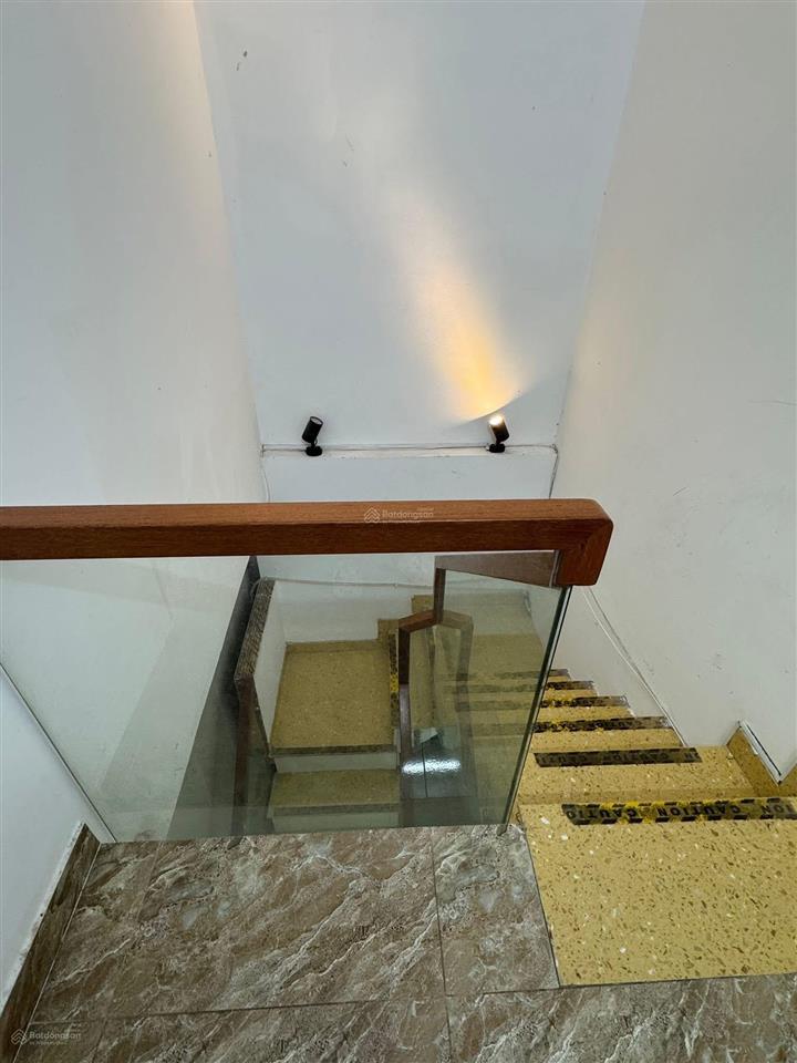 Cho thuê nr chính chủ giá siêu hời tại 323/16/ minh phụng, 13 triệu, 45m2