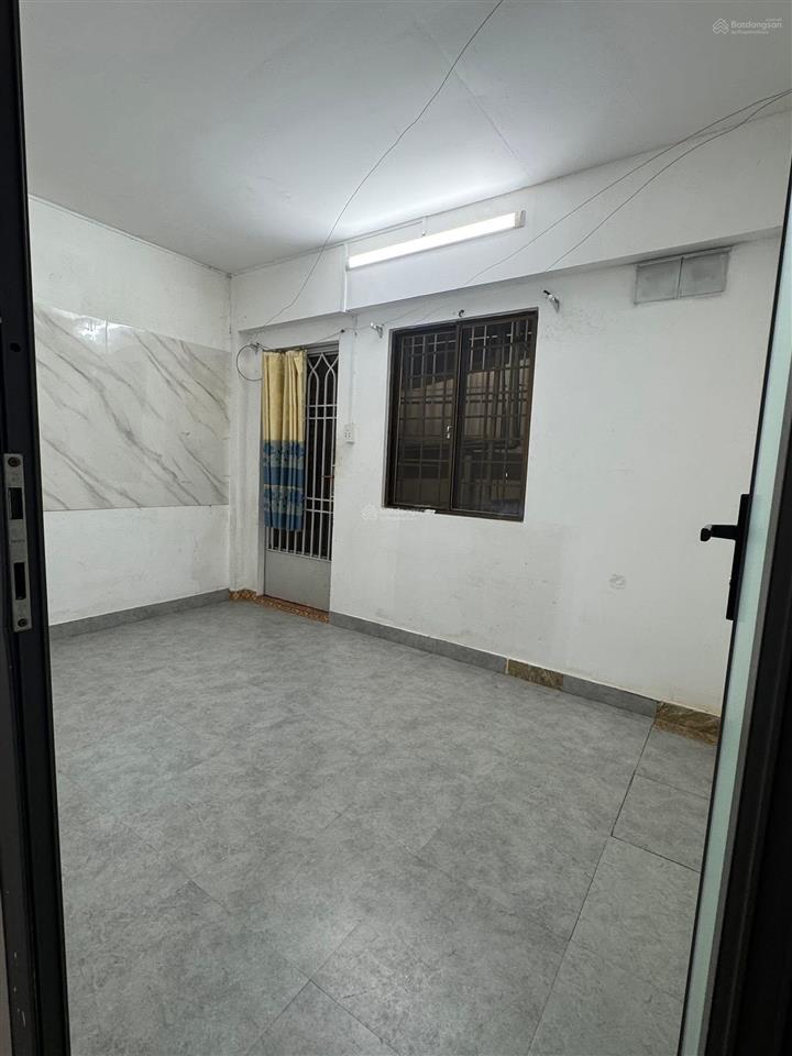 Cho thuê nr chính chủ giá siêu hời tại 323/16/ minh phụng, 13 triệu, 45m2