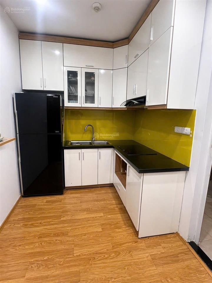 Chính chủ bán căn hộ 2n,2wc 63m2 green stars siêu thoáng, tầng 12 hướng nam đẹp. tôi 0988 121 ***