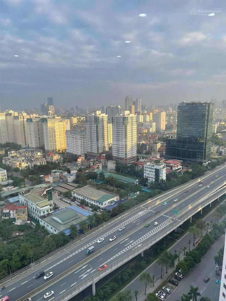 Bán căn hộ chung cư 2n,2wc tại green stars,rộng 65m2 gía chỉ 5,6 tỷ. 0988 121 ***