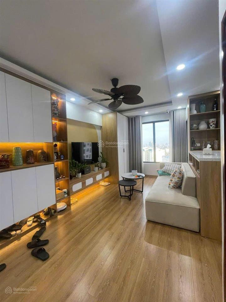 Bán căn hộ chung cư 2n,2wc tại green stars,rộng 65m2 gía chỉ 5,6 tỷ. 0988 121 ***