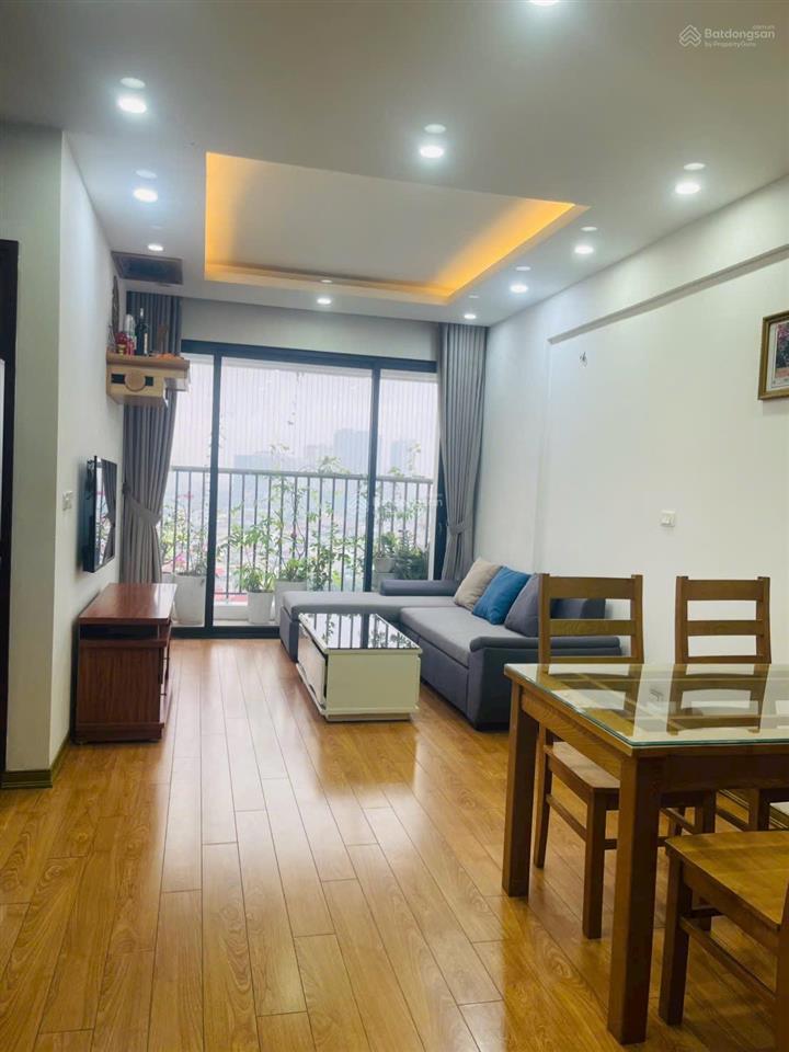 Bán ch green stars, tầng 15 + 2n, 2wc, diện tích 70m² trên sổ giá chỉ 6,7 tỷ (có ban công khách)