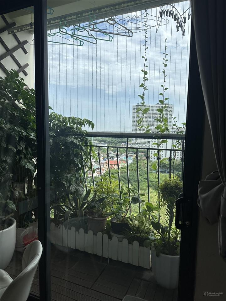 Căn hộ 2pn góc 65m2 view hồ tại green stars, phạm văn đồng full đồ mới chỉ 5,6 tỷ.  0988 121 ***