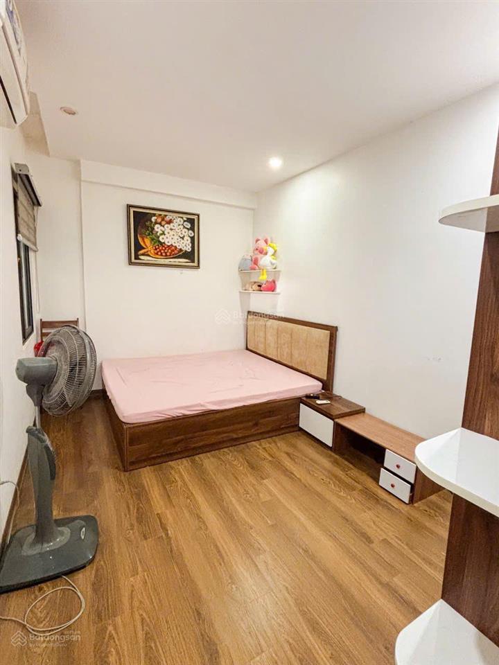 Bán cc đẹp 75m2,tòa hh epic's home 43 phạm văn đồng 2n,2wc tầng 16 view hồ chỉ 6,7 tỷ.0988 121 ***