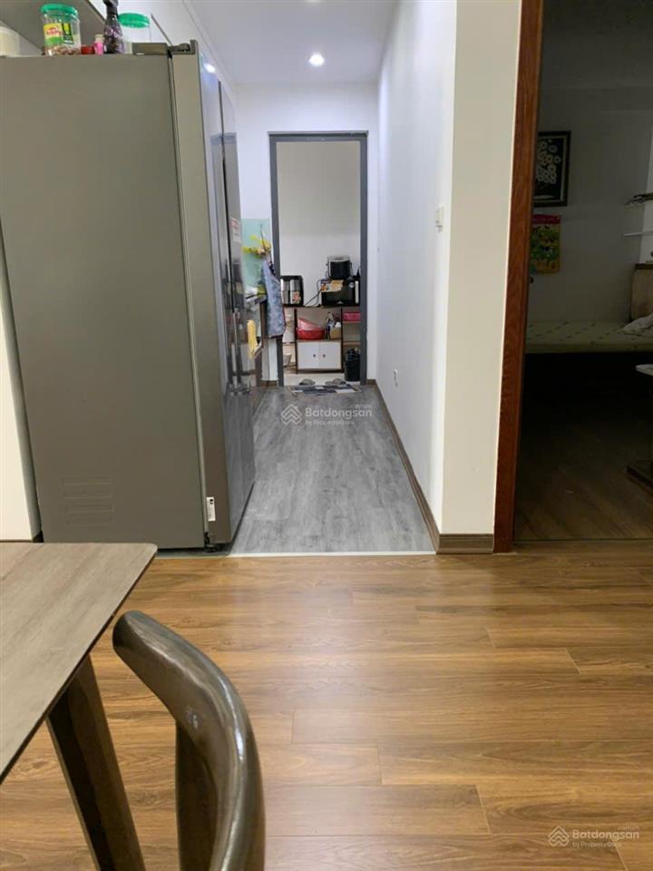 Bán cc đẹp 75m2,tòa hh epic's home 43 phạm văn đồng 2n,2wc tầng 16 view hồ chỉ 6,7 tỷ.0988 121 ***