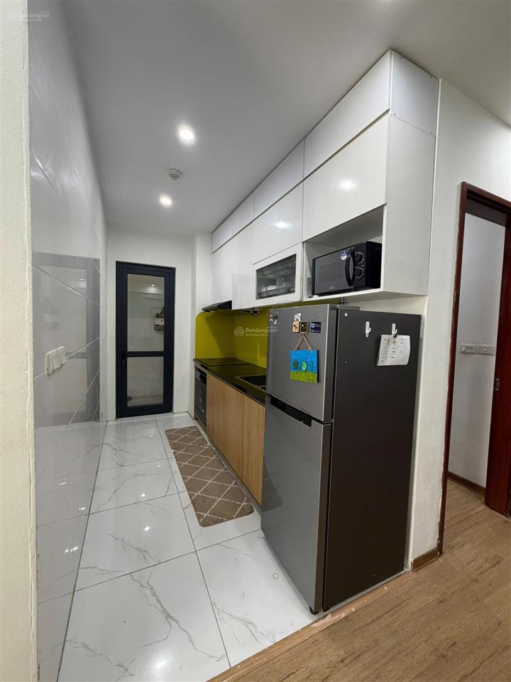Bán gấp ch 2pn full nội thất tại green stars, 5,5 tỷ, 66,8m2 ban công đông nam.  0988 121 ***