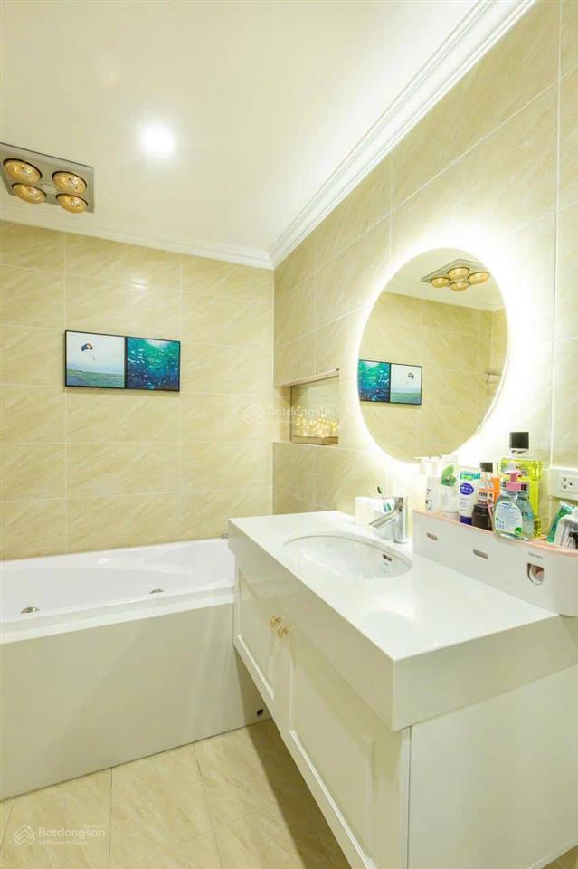 Bán căn hộ 3n góc 114m2 giá tốt tại a8 an bình city, view trọn hồ giá chỉ 10,4 tỷ.  0988 121 ***