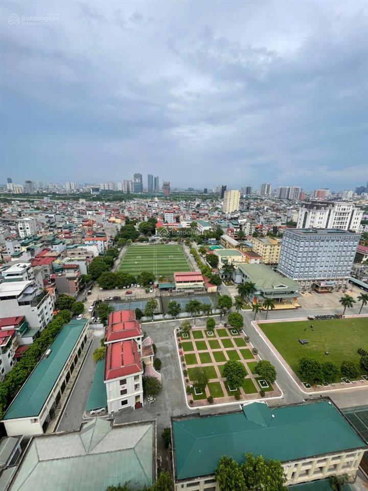 Bán ch góc trục 08 ct thái hà, 43 phạm văn đồng tầng 18 full nội thất chỉ 5 tỷ.  0988 121 ***