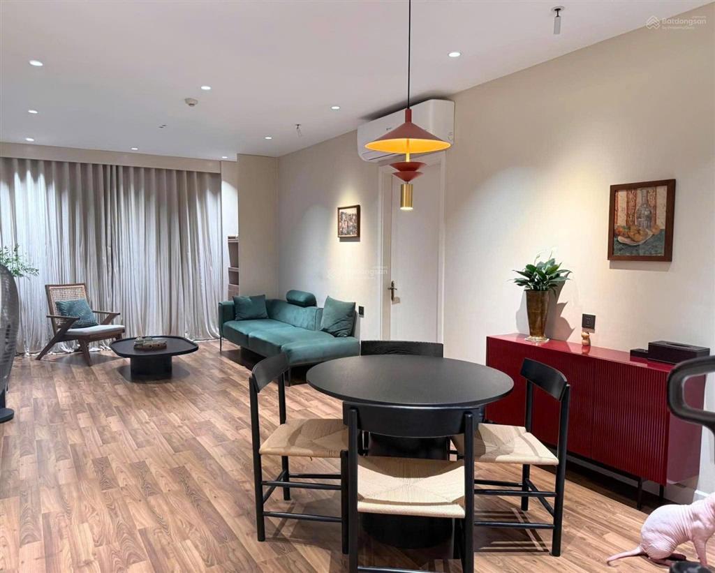 Bán căn hộ góc lồi 3pn 2wc tại an bình city, 7,8 tỷ, 86m2 ban công đông nam.  0988 121 ***