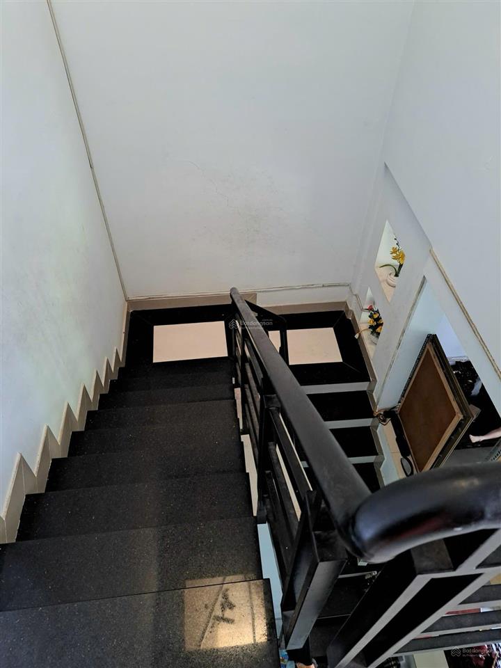 Kẹt tiền gia chủ bán lỗ căn trệt nhà trệt lầu 50m2 ngay cạnh bệnh viện đa khoa bình chánh