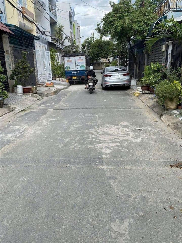 Chủ kẹt tiền bán gấp căn nhà tâm huyết 80m2 ngay chợ bờ ngựa