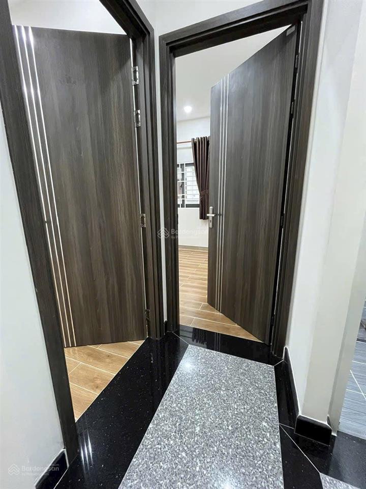 Chính chủ cần ra gấp nhà trệt lầu 60m2 ở ngay chợ phú lạc ql50, gần bến xe q8