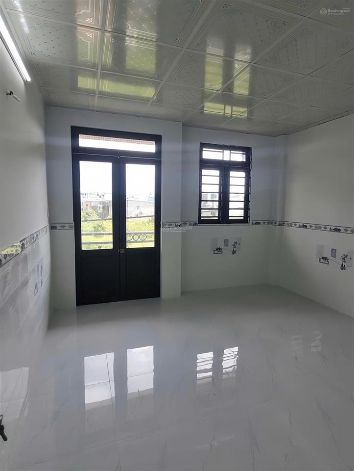Chủ tất toán ,toàn quyền bên ngân hàng thanh lý căn nhà 50m2 ngay đường tân kdc phong phú 4
