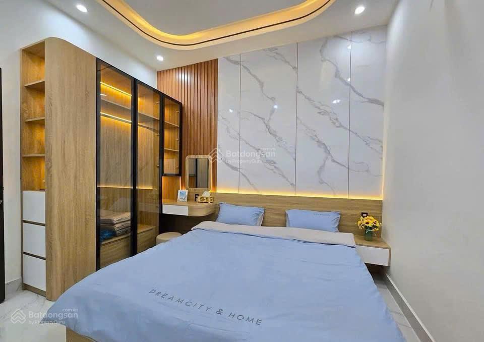 Thanh lý gấp trong tuần nhà trệt lầu 80m², ngay tt tân túc