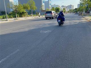 Bán lô đất thiên lý quận 9 giá 8 tỷ  lô sạch đẹp không vướng