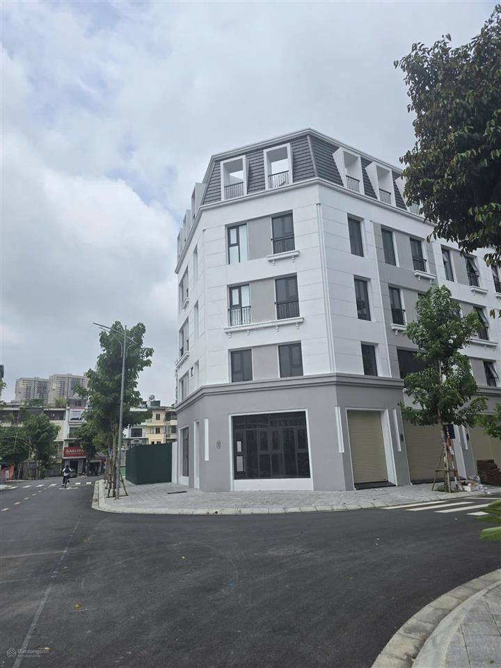 Cắt lỗ 2 tỷ lk 5 tầng kđt văn phú  hà đông có thương lượng