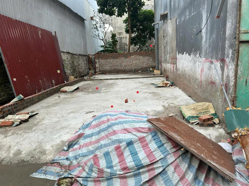Bán đất dương đức hiền gia lâm dt 45m² giá hơn 2 tỷ ngõ thẳng tắp một bước ra ô tô gần trường chợ
