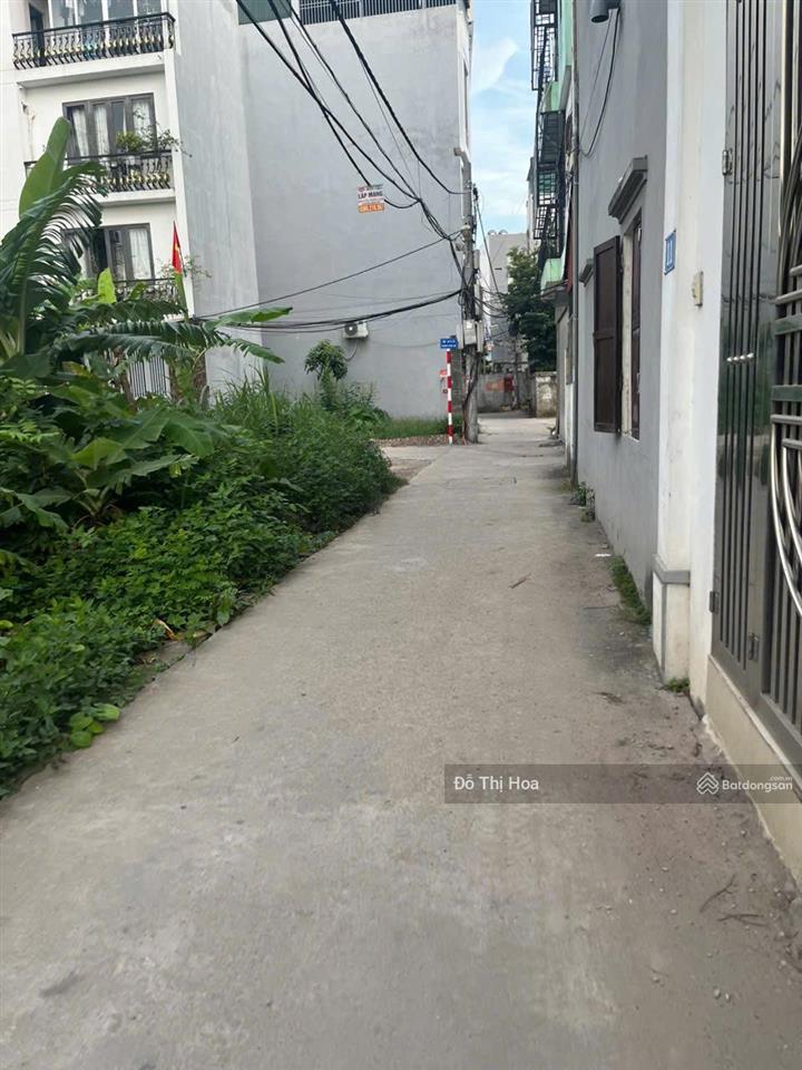 Bán đất dương quang gia lâm dt 45m2 ô tô đỗ cửa hàng xóm hiền hoà ở sướng