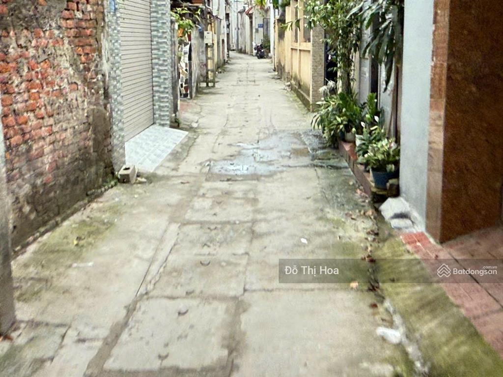 Bán đất dương đức hiền gia lâm dt 53m2 vuông vắn giá tốt nhất khu vực chỉ 2 tỷ