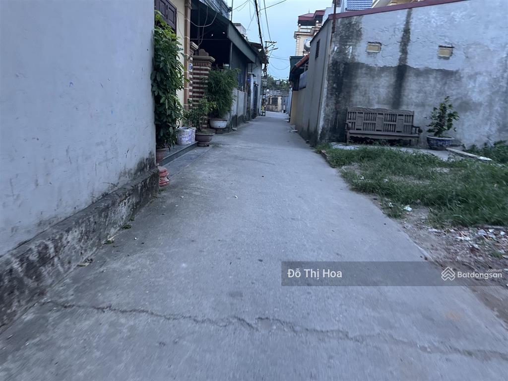 Bán đất dương quang gia lâm dt 45m² vài bước ra ô tô gần trường học các cấp ở sướng, giá chỉ 2 tỷ