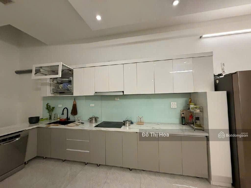 Bán nhà đẹp nguyễn sơn long biên  ô tô vào nhà  khu dân trí cao 89 m 4 tầng